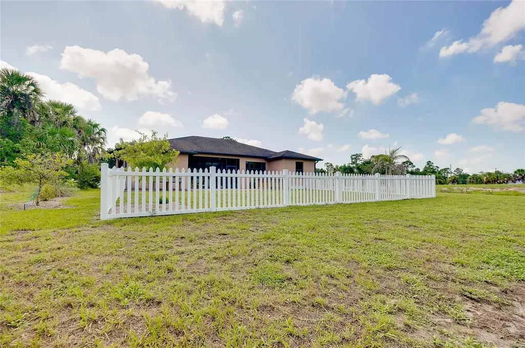 545 Pembroke Drive Port Charlotte FL 33954