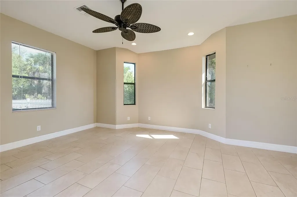 545 Pembroke Drive Port Charlotte FL 33954