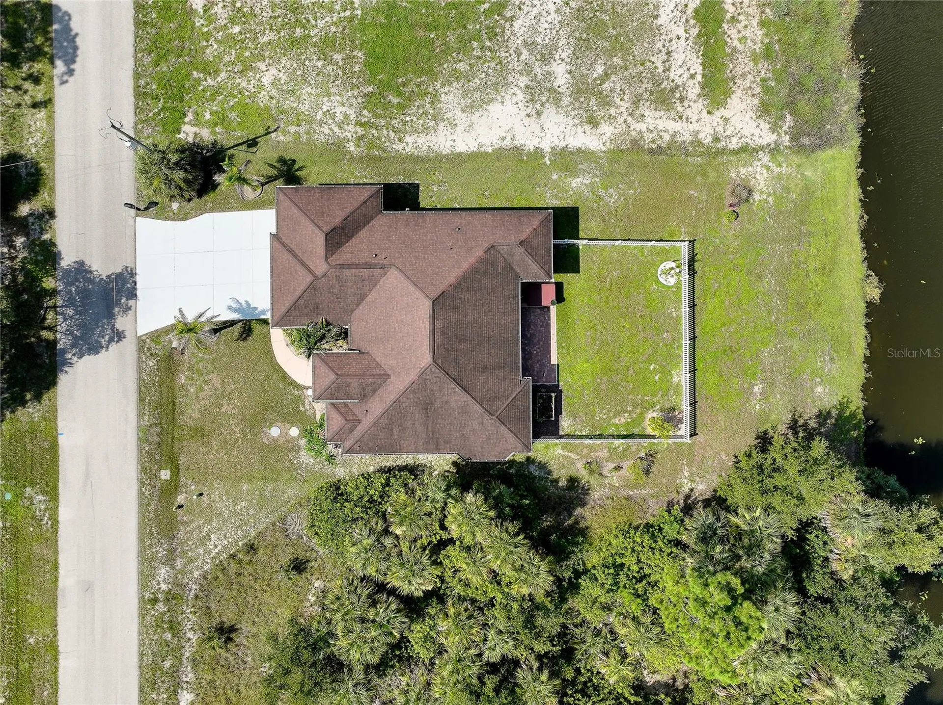 545 Pembroke Drive Port Charlotte FL 33954