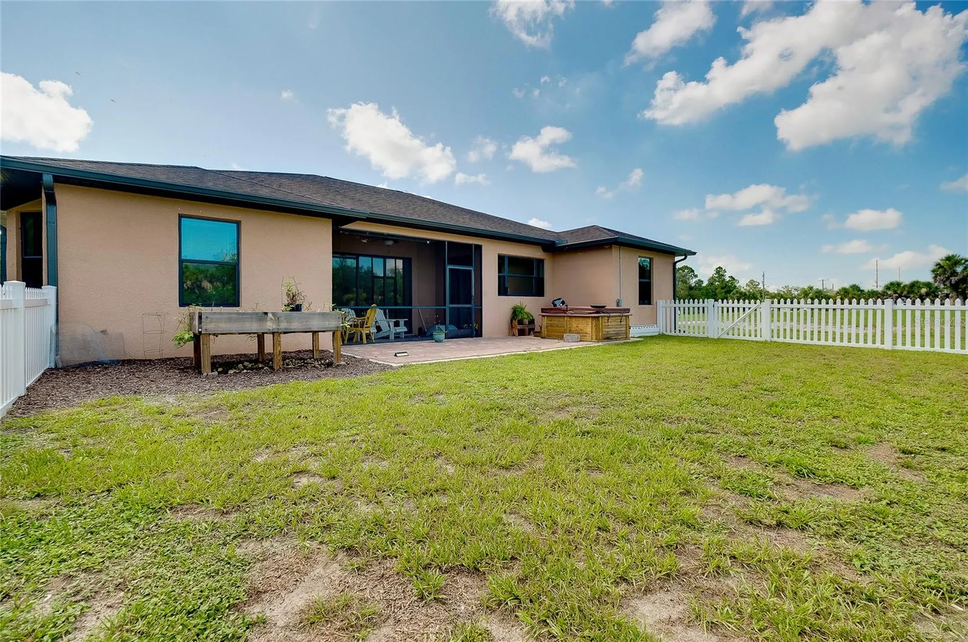 545 Pembroke Drive Port Charlotte FL 33954