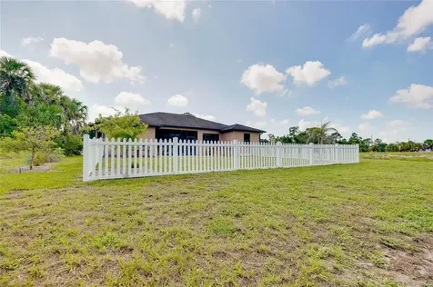 545 Pembroke Drive Port Charlotte FL 33954