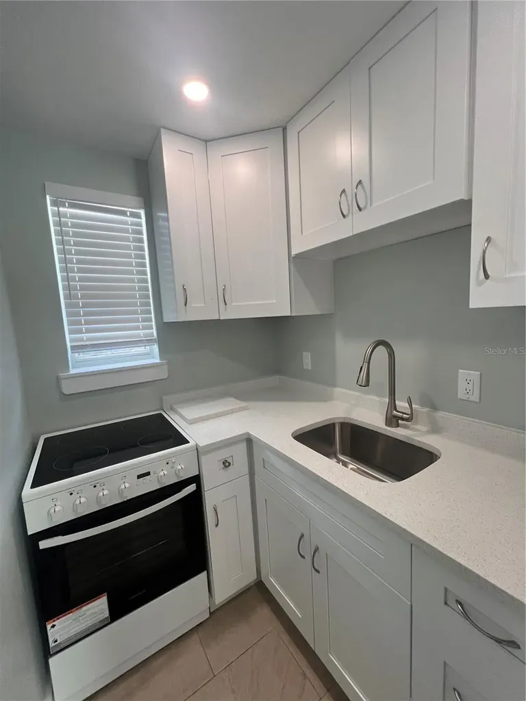 40 82nd Avenue St Petersburg FL 33706