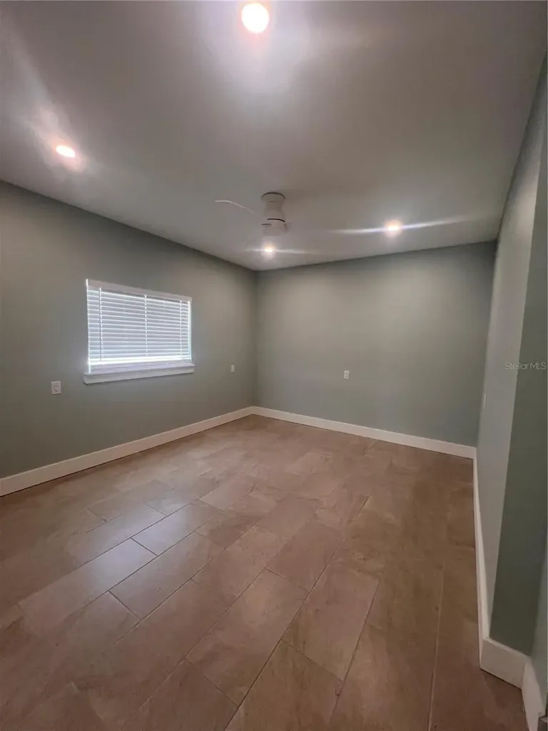 40 82nd Avenue St Petersburg FL 33706