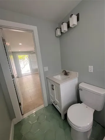 40 82nd Avenue St Petersburg FL 33706