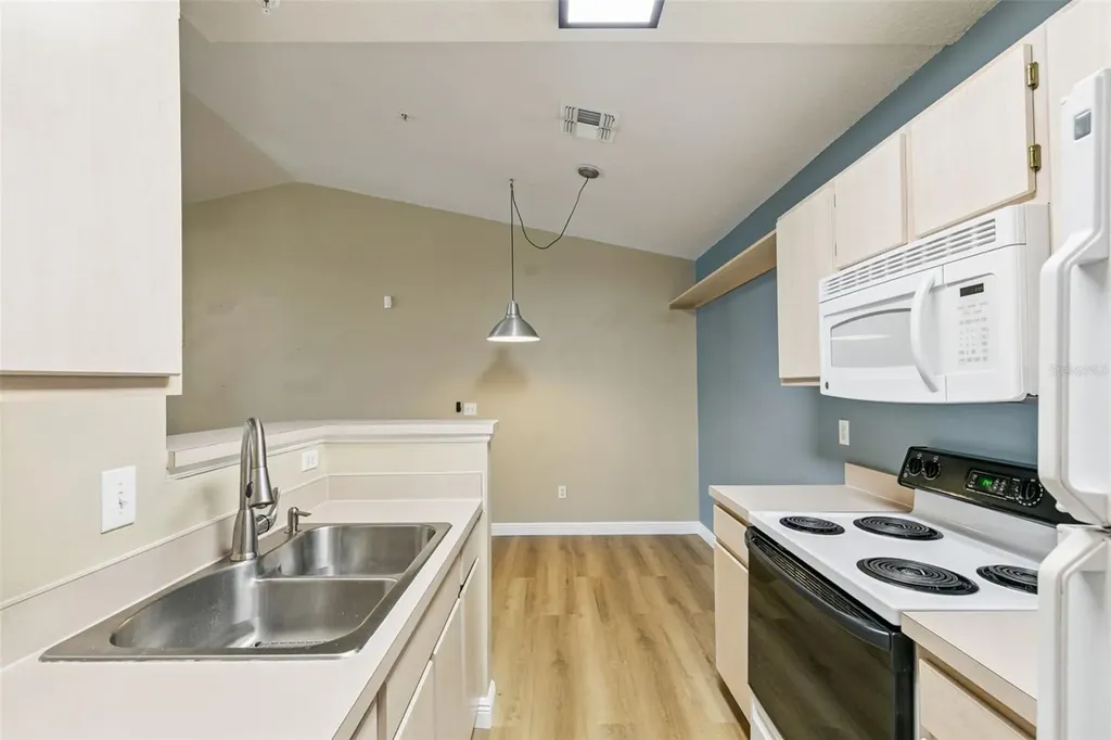 4316 S Kirkman Road Orlando FL 32811