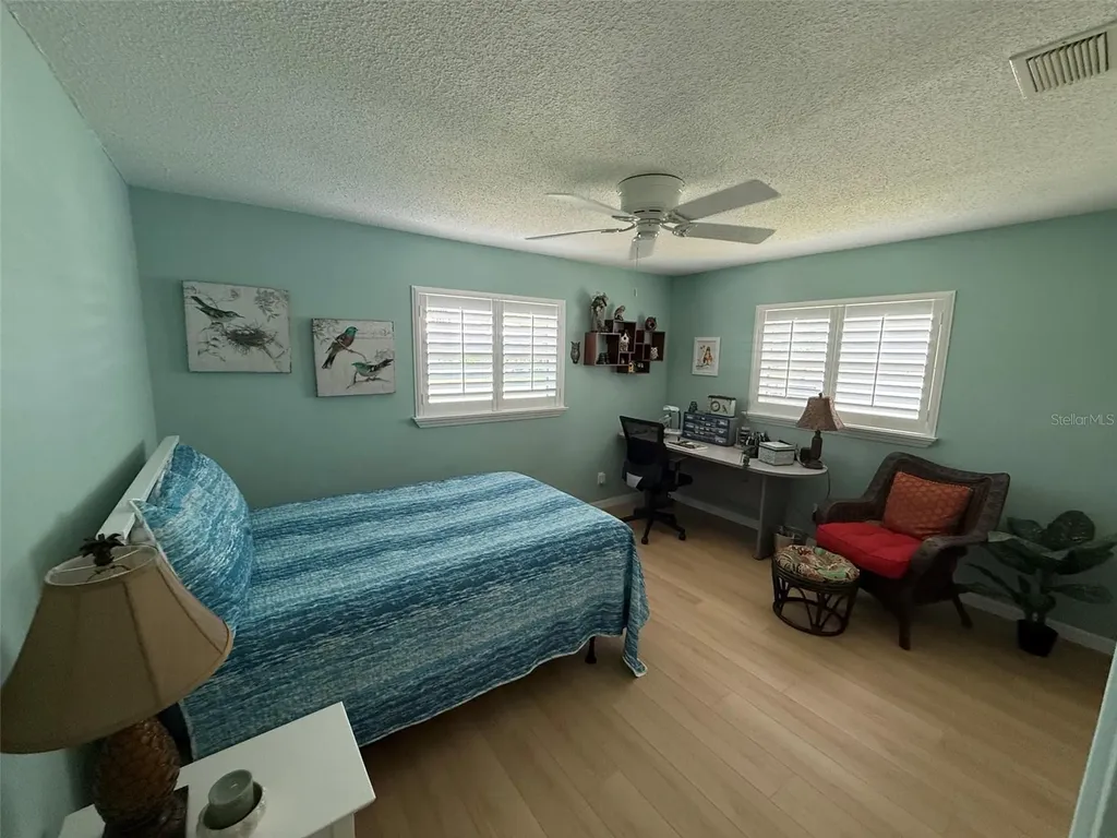 4534 101st Avenue N Pinellas Park FL 33782