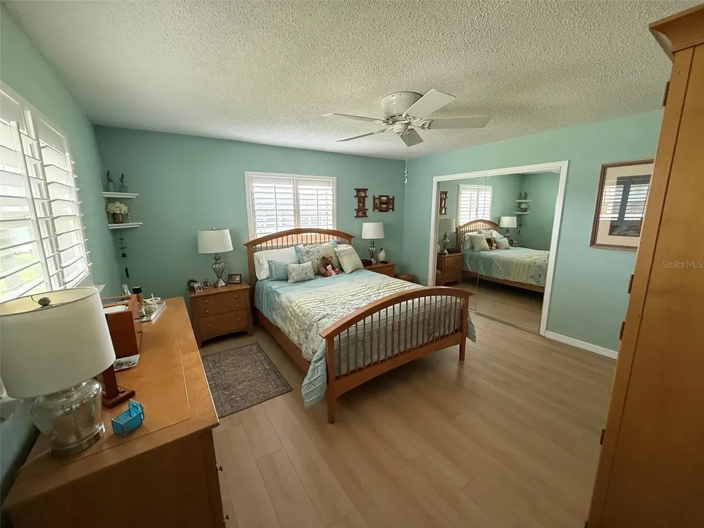4534 101st Avenue N Pinellas Park FL 33782