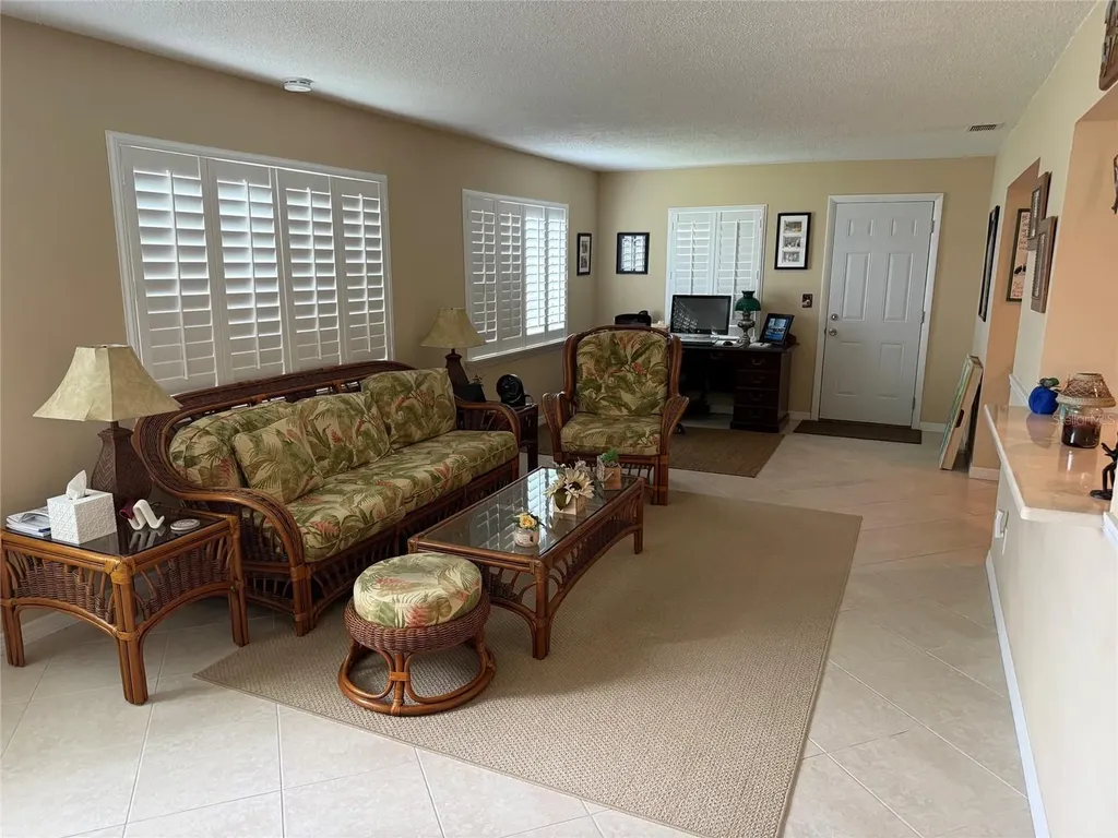 4534 101st Avenue N Pinellas Park FL 33782