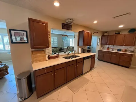 4534 101st Avenue N Pinellas Park FL 33782