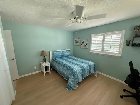 4534 101st Avenue N Pinellas Park FL 33782