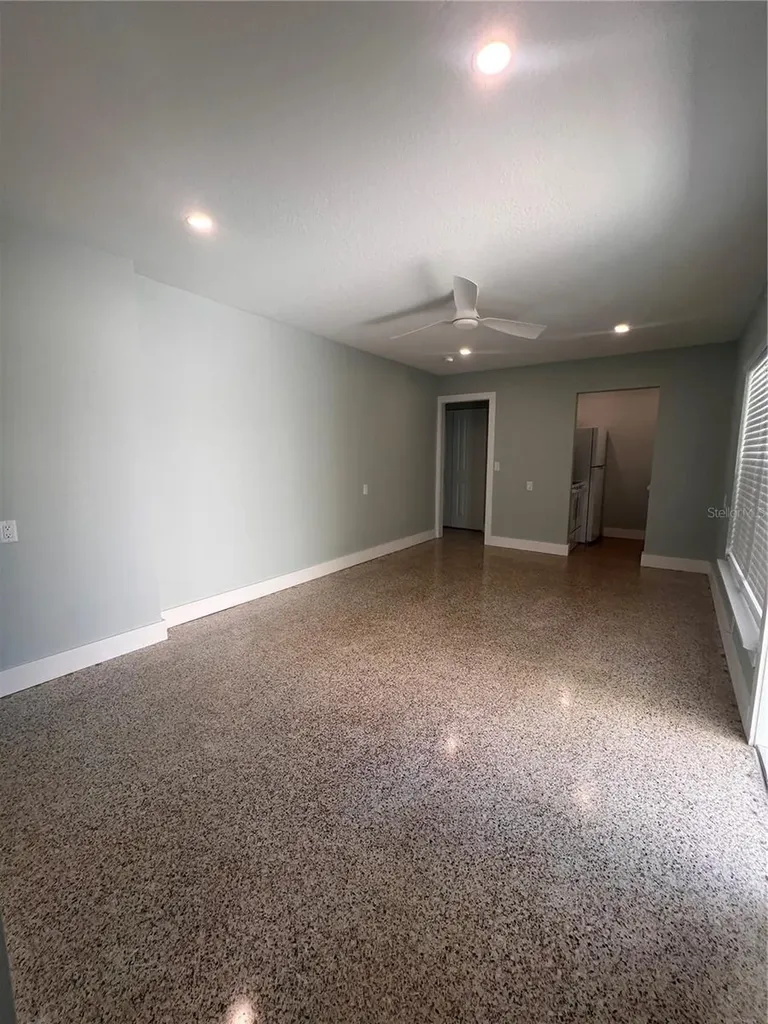 40 82nd Avenue St Petersburg FL 33706