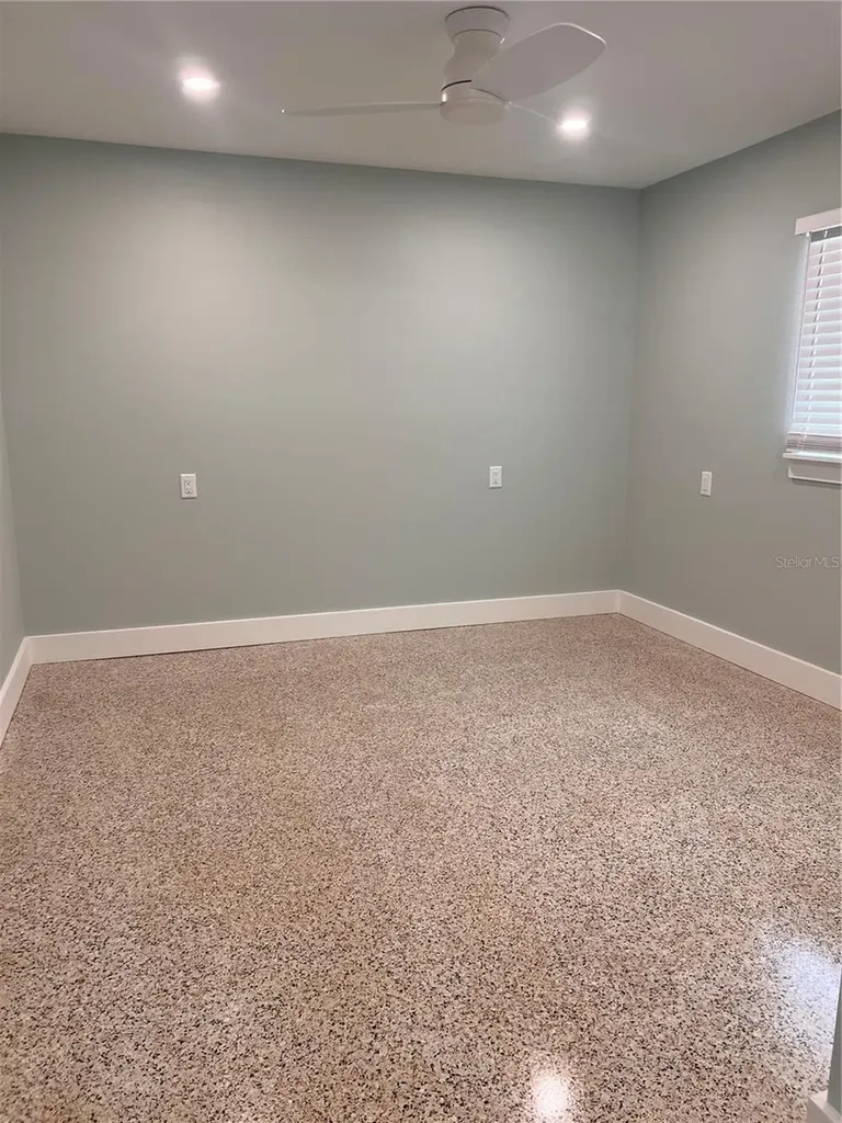 40 82nd Avenue St Petersburg FL 33706