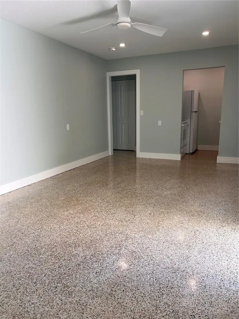 40 82nd Avenue St Petersburg FL 33706