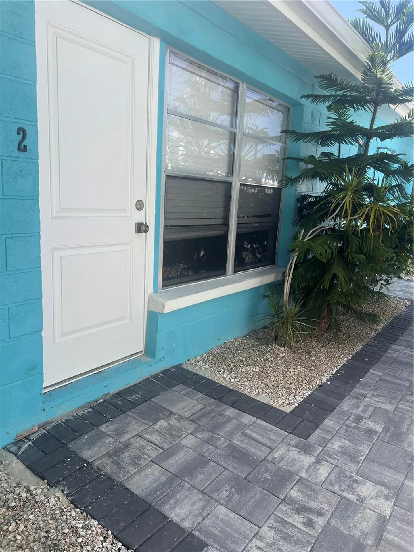 40 82nd Avenue St Petersburg FL 33706