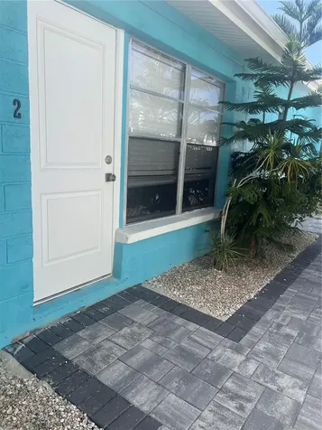 40 82nd Avenue St Petersburg FL 33706