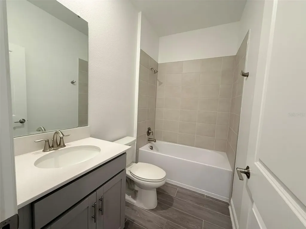 2410 Relaxing Lane Kissimmee FL 34744
