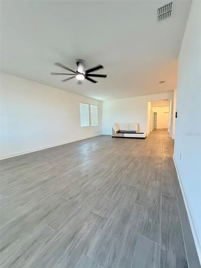 2410 Relaxing Lane Kissimmee FL 34744