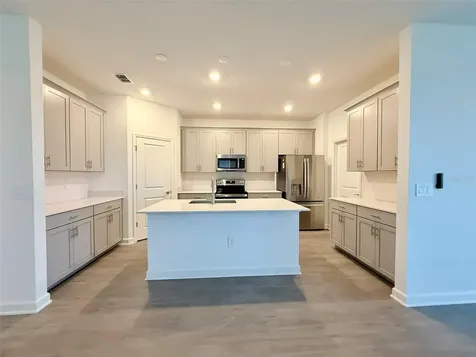 2410 Relaxing Lane Kissimmee FL 34744