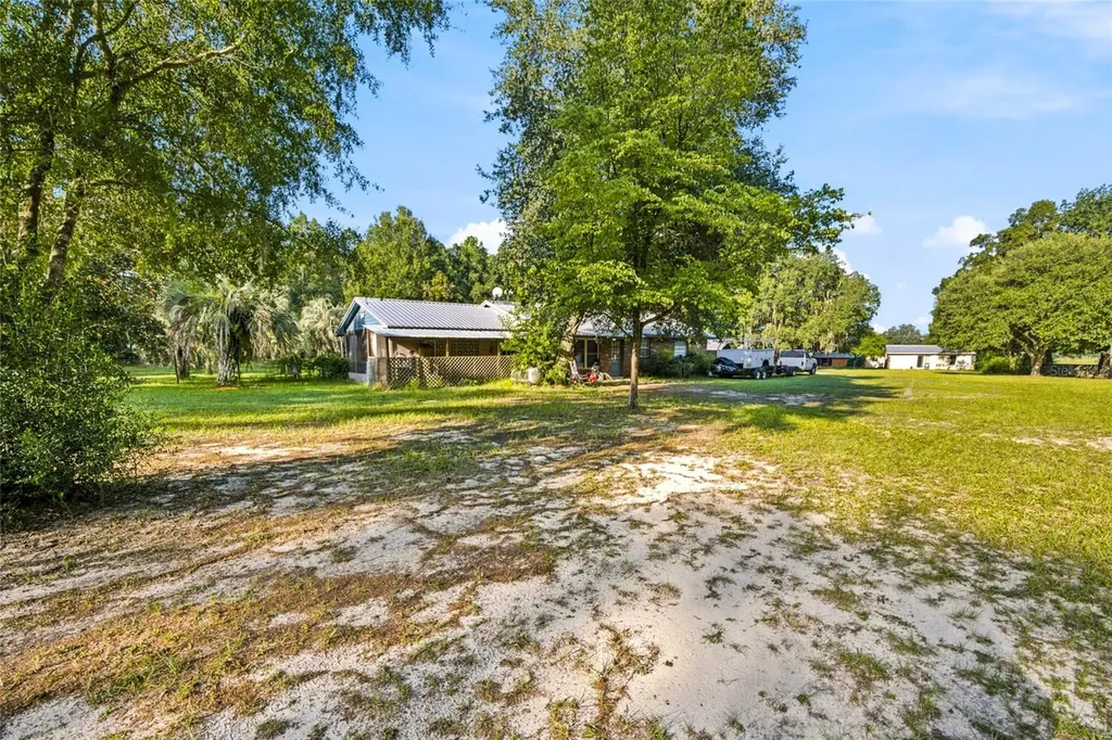 3025 S Us Highway 41 Dunnellon FL 34432