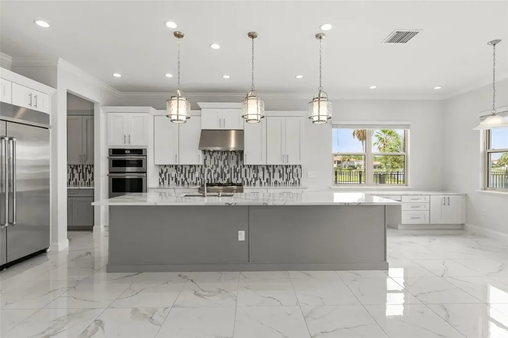 10511 Royal Cypress Way Orlando FL 32836