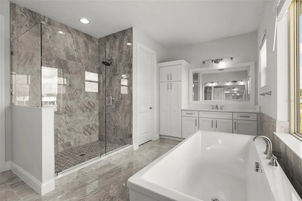 10511 Royal Cypress Way Orlando FL 32836