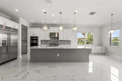 10511 Royal Cypress Way Orlando FL 32836