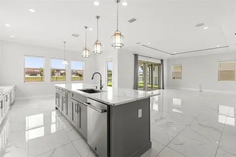 10511 Royal Cypress Way Orlando FL 32836