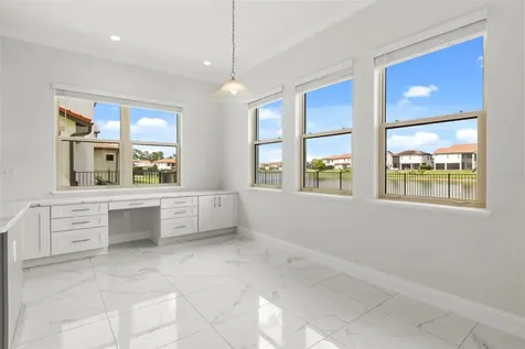 10511 Royal Cypress Way Orlando FL 32836
