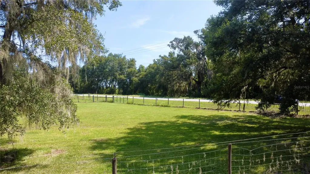 Old Lakeland Highway Dade City FL 33525
