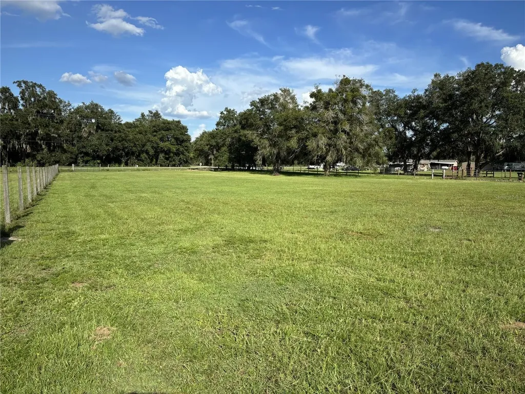 Old Lakeland Highway Dade City FL 33525
