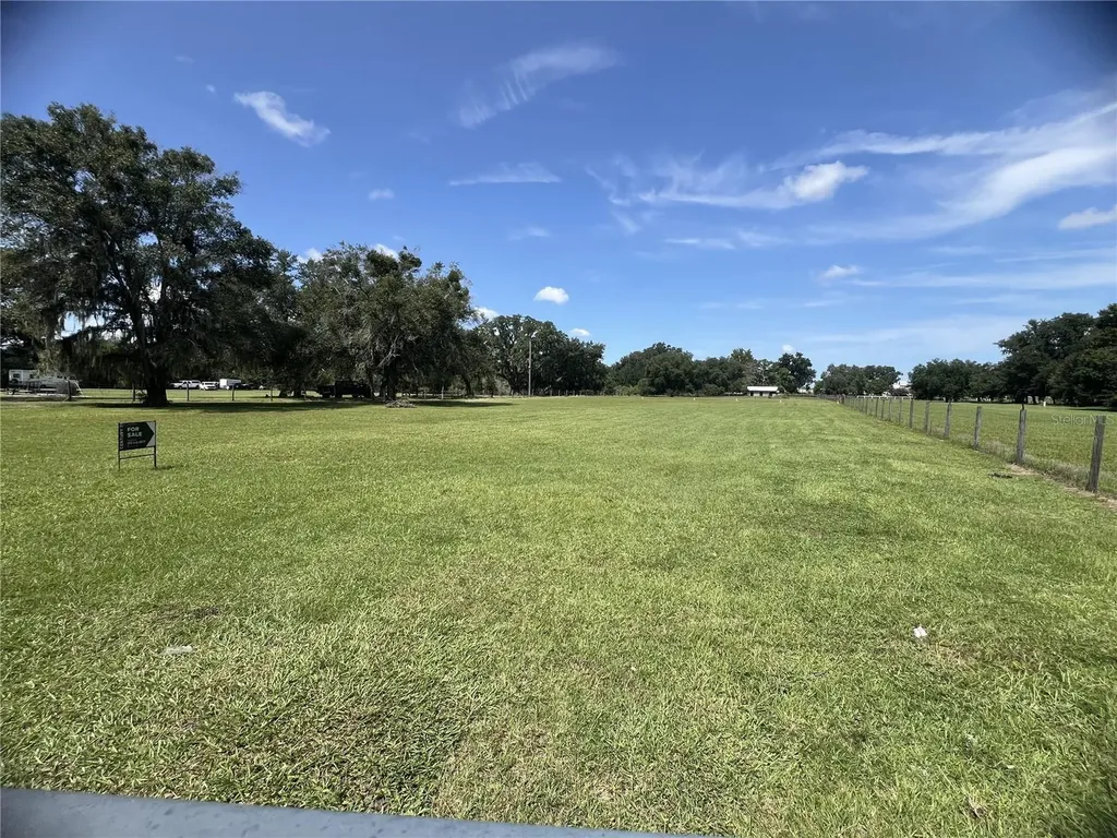 Old Lakeland Highway Dade City FL 33525