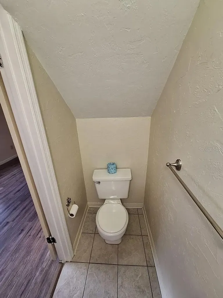 6111 SW 8th Place Gainesville FL 32607