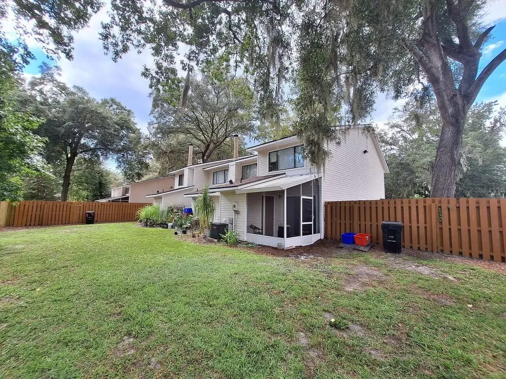 6111 SW 8th Place Gainesville FL 32607
