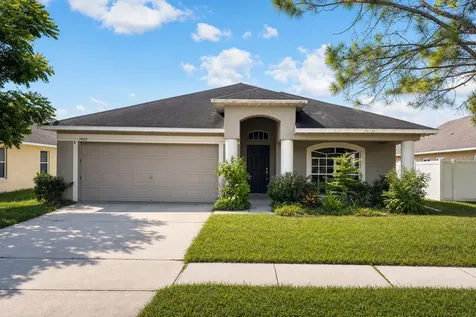 1422 Lake Shore Ranch Drive Seffner FL 33584
