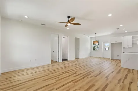 8580 W Price Boulevard North Port FL 34291