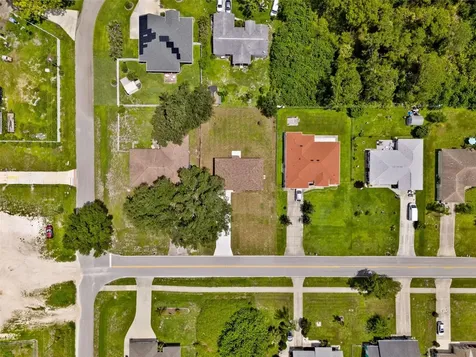 8580 W Price Boulevard North Port FL 34291