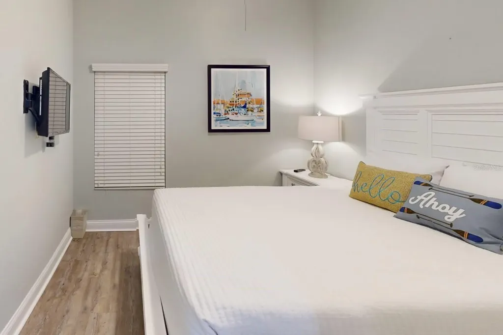 10315 Gulf Boulevard Treasure Island FL 33706