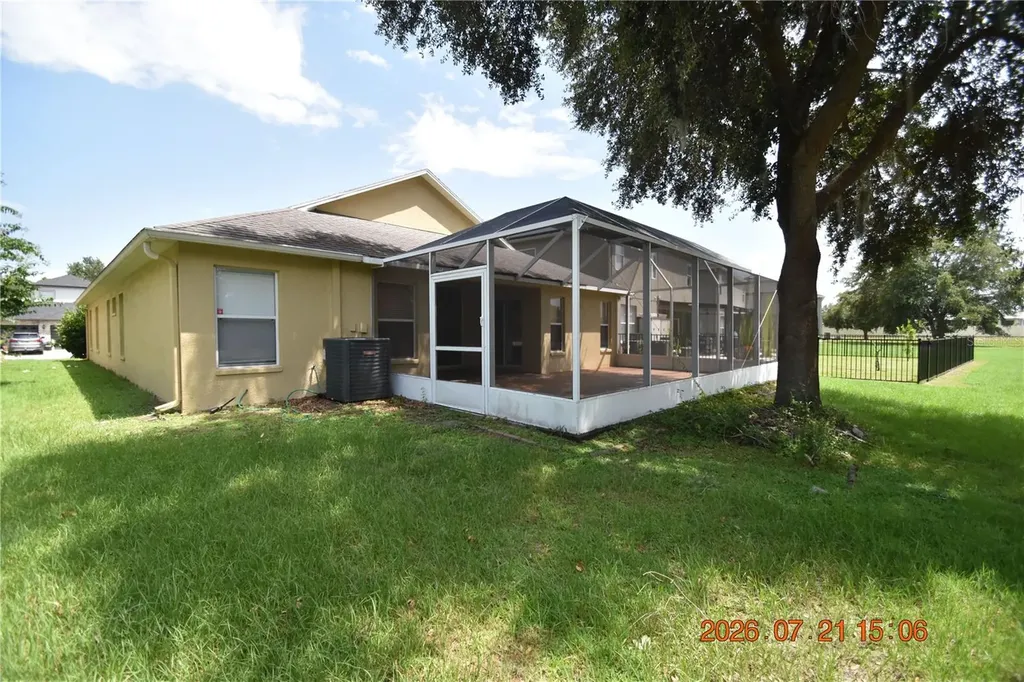 4033 Huntingdale Court Wesley Chapel FL 33543