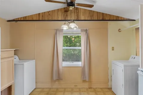 6463 W Park Drive Homosassa FL 34446