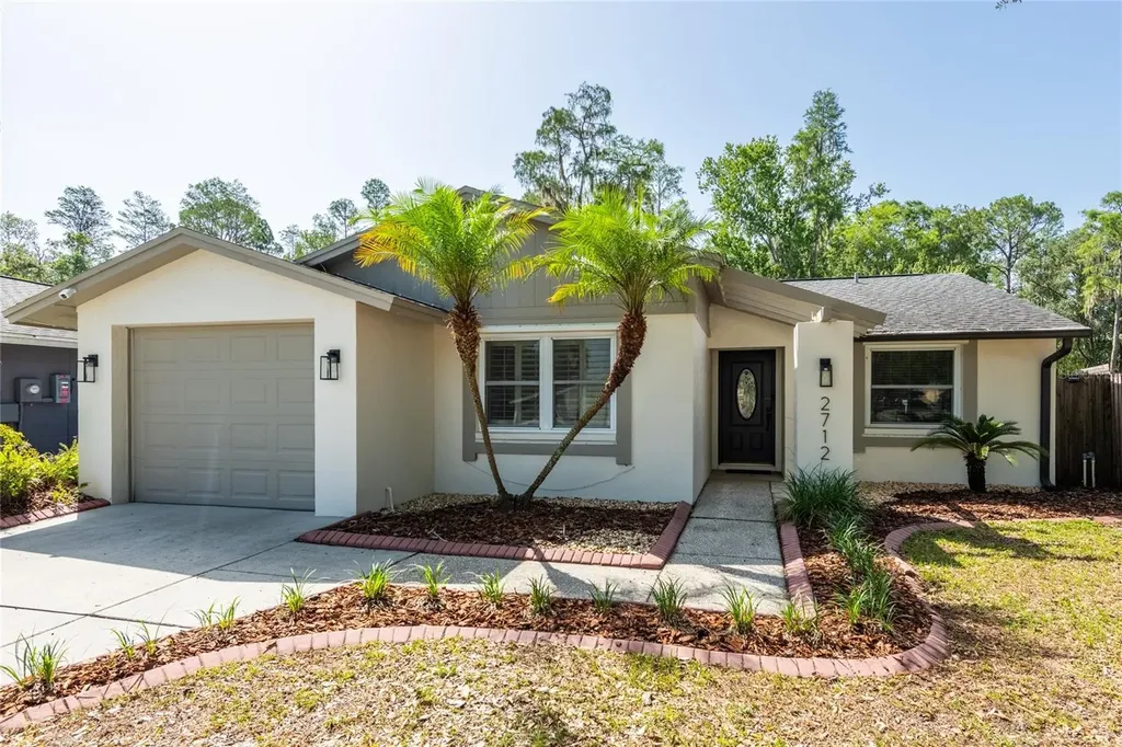 2712 Cedaridge Drive Tampa FL 33618