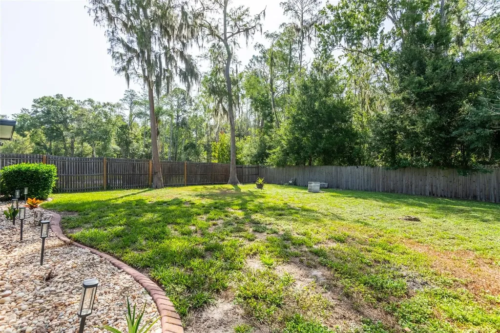 2712 Cedaridge Drive Tampa FL 33618