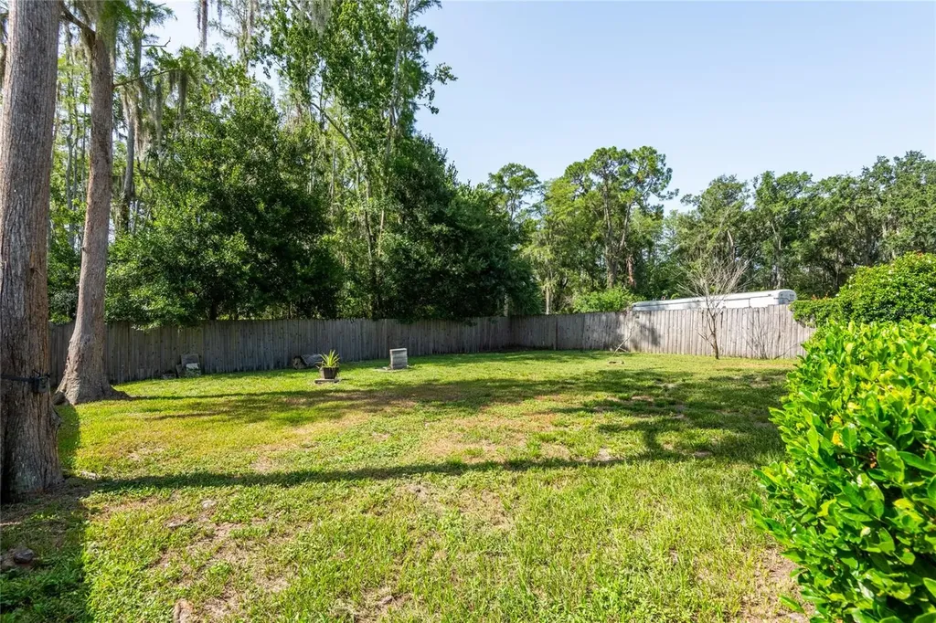 2712 Cedaridge Drive Tampa FL 33618