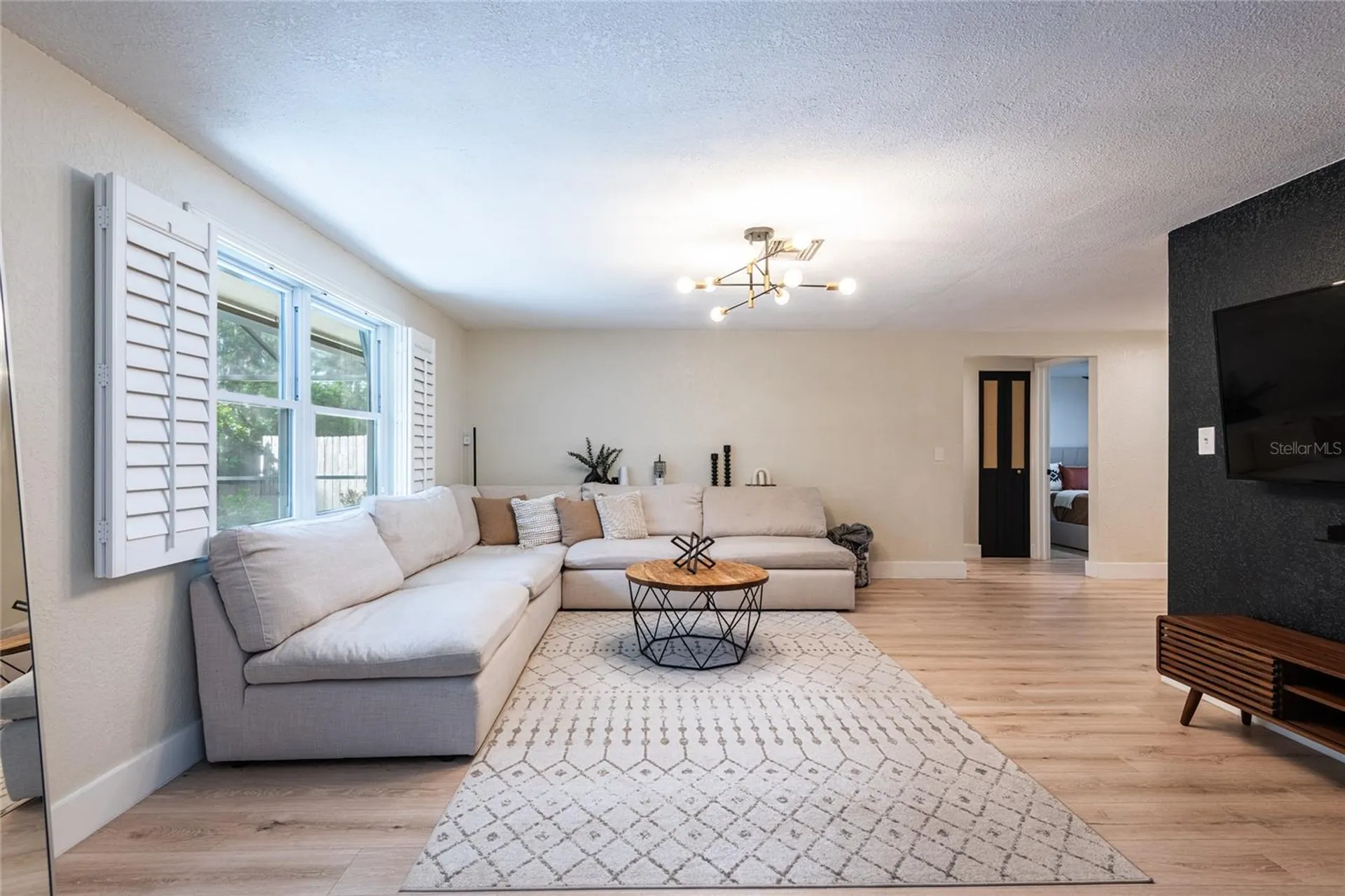2712 Cedaridge Drive Tampa FL 33618