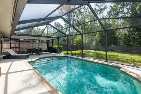 2712 Cedaridge Drive Tampa FL 33618