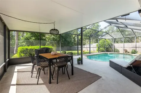 2712 Cedaridge Drive Tampa FL 33618
