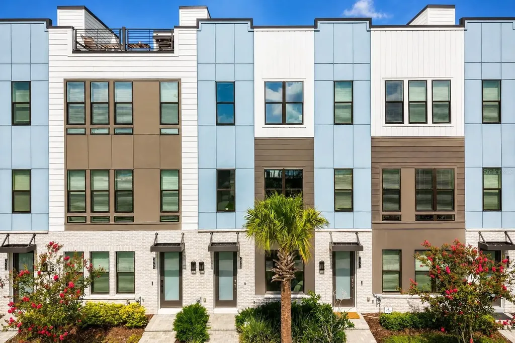 2058 Packing District Way Orlando FL 32804