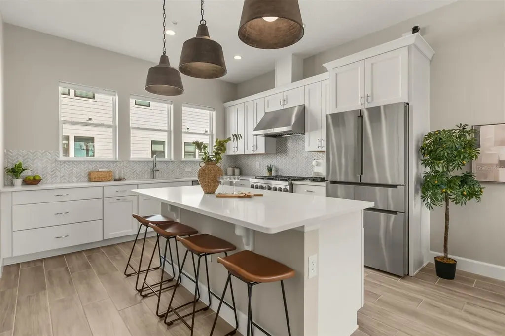2058 Packing District Way Orlando FL 32804