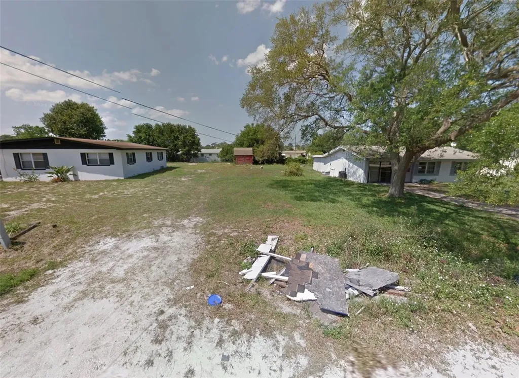 213 Pine Avenue Edgewater FL 32141