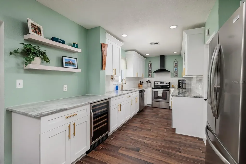 5950 35th Avenue N St Petersburg FL 33710