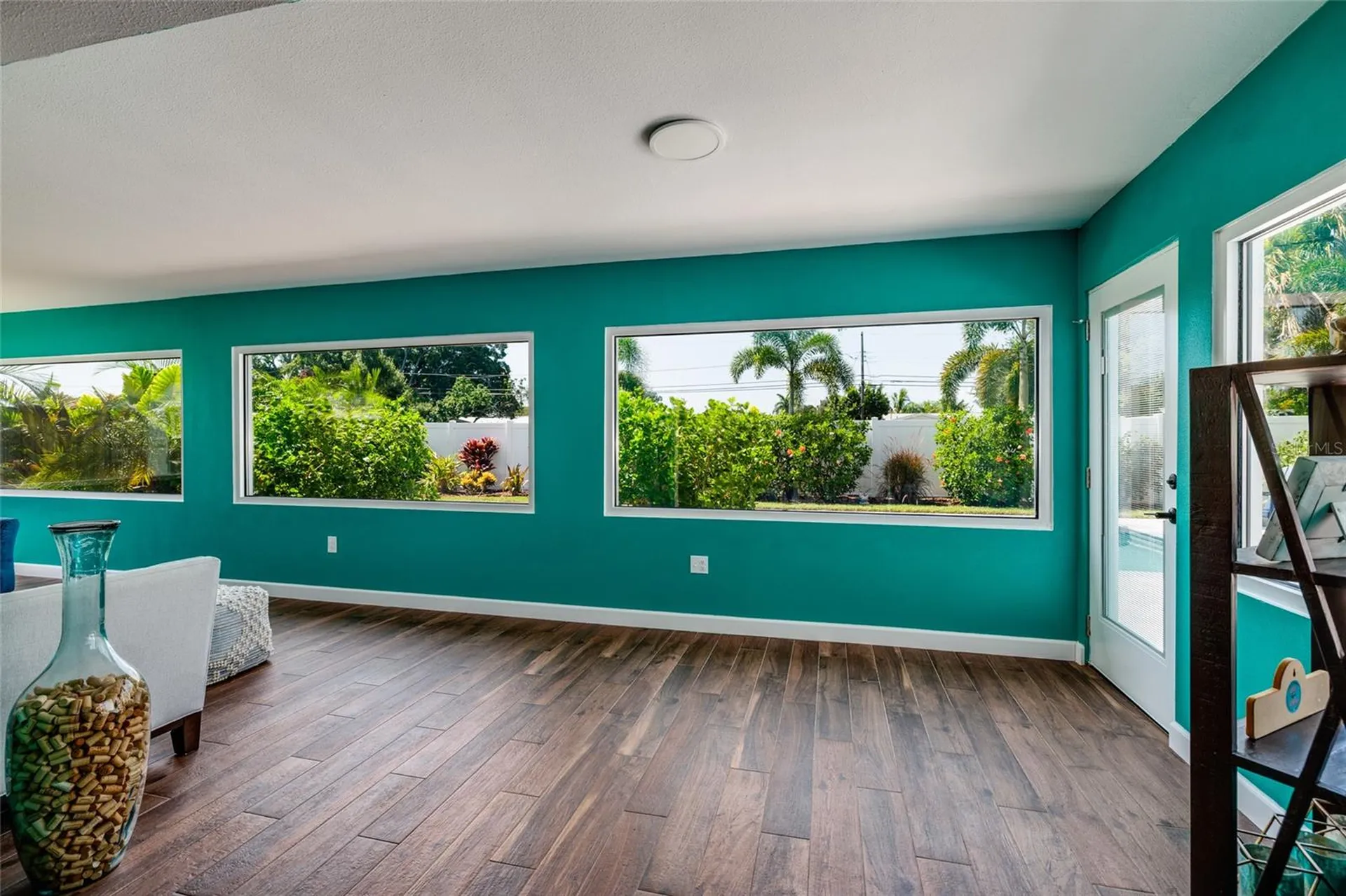 5950 35th Avenue N St Petersburg FL 33710